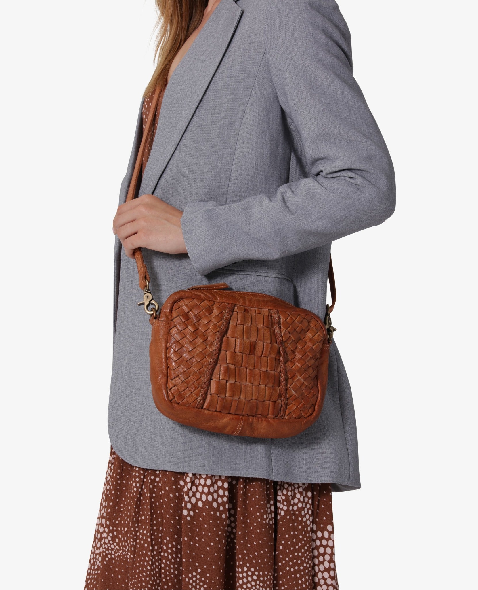 DOVE LEATHER ACCES BAG